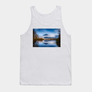 Glenorchy Lagoon Walk: A Mountain Vista Tank Top